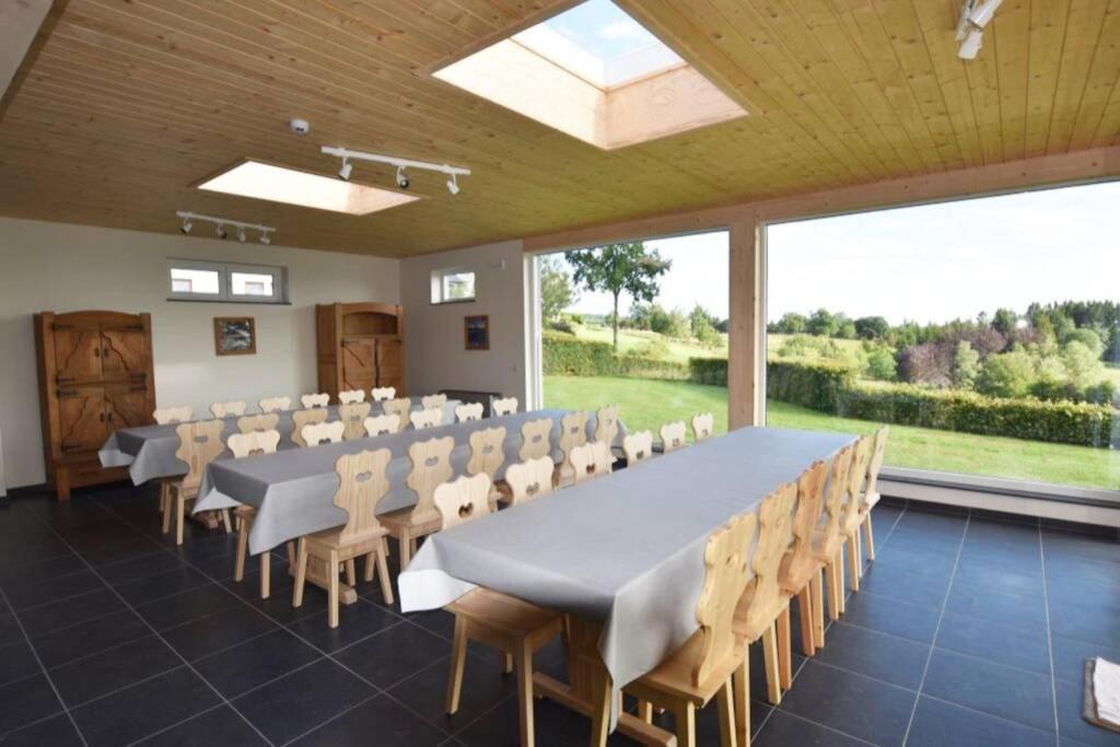 Les Loneux 27 Pers, - Vue Incroyable - Wellness, Billard, Cinema * Malmedy